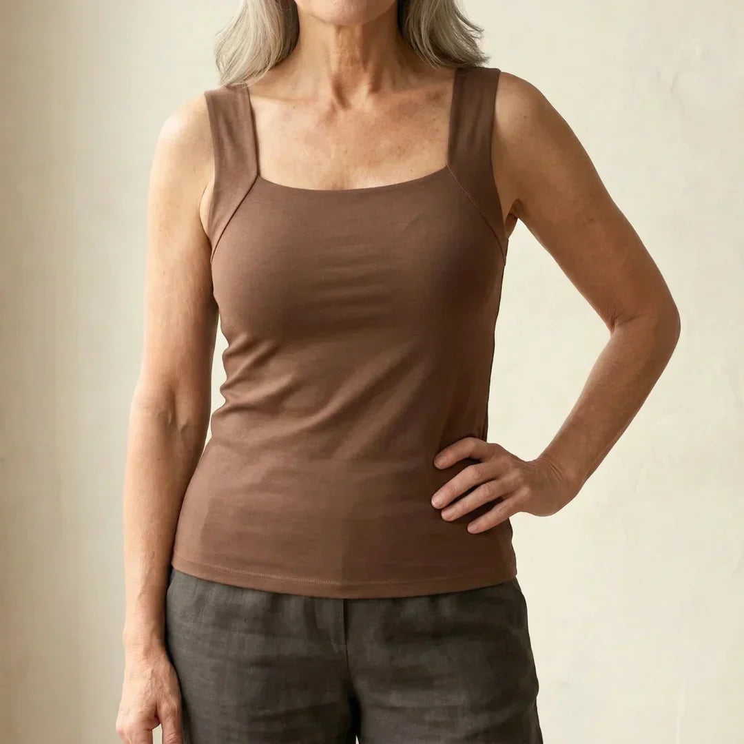 Roxanne Built In Comfort Bra Tanktop in Burgundy
