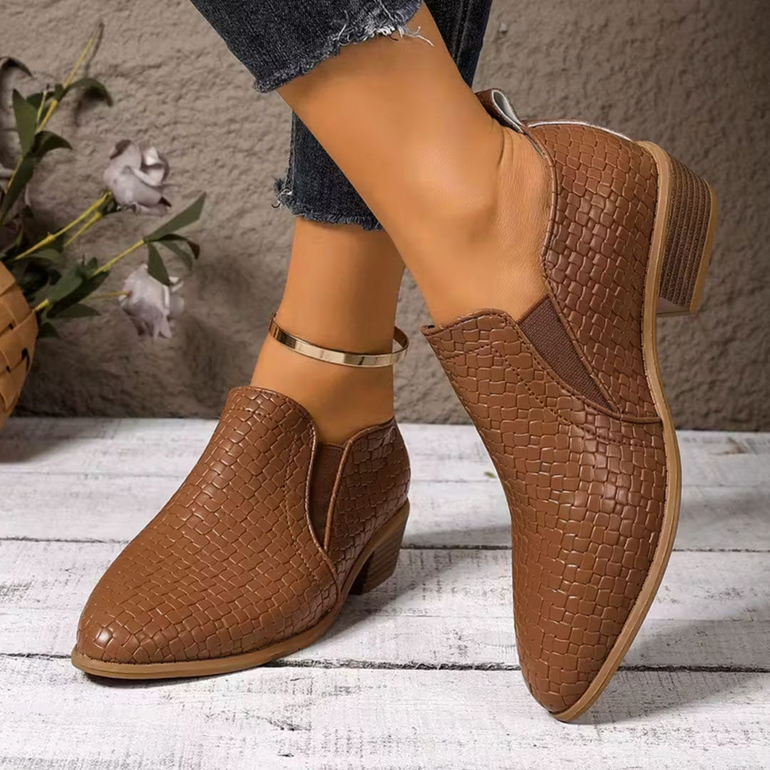 Lena | Ankle Comfort Boot - 10
