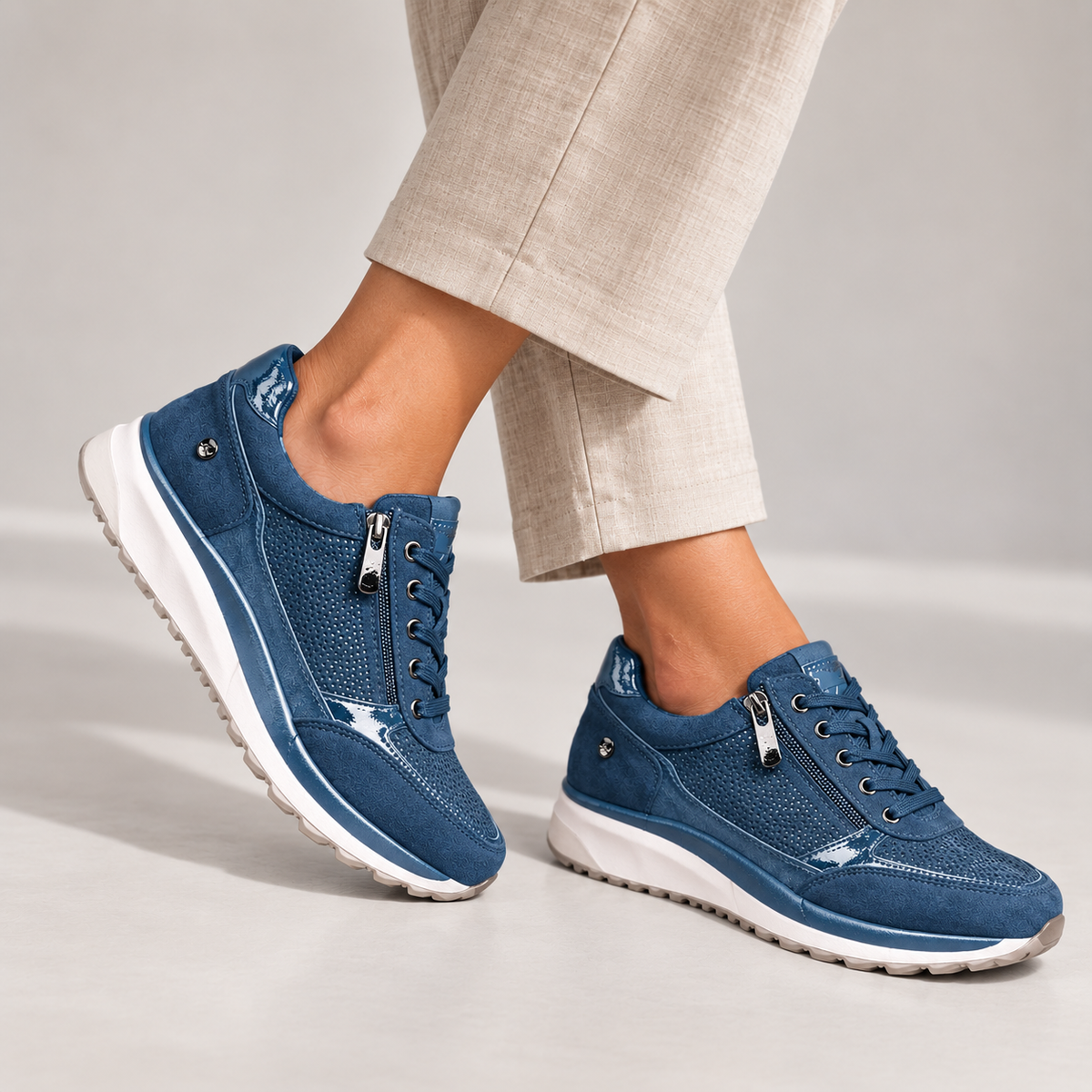 Martha | Zip-up sneakers