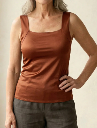 Roxanne Built In Comfort Bra Tanktop in Coffee