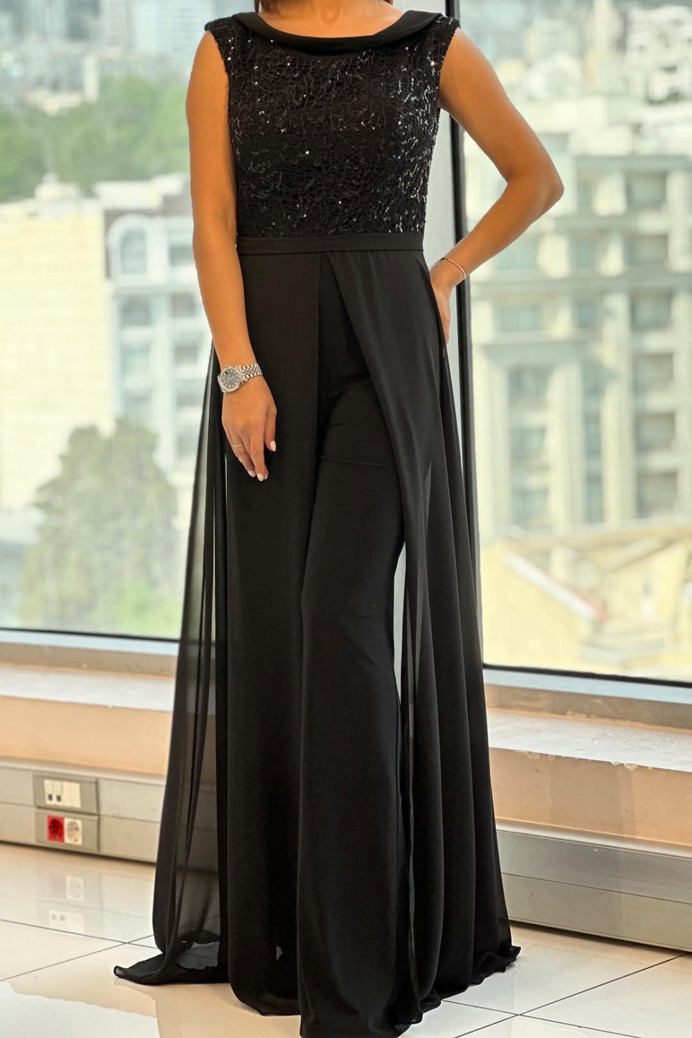 Louna | Stylish Sleeveless Jumpsuit - 1